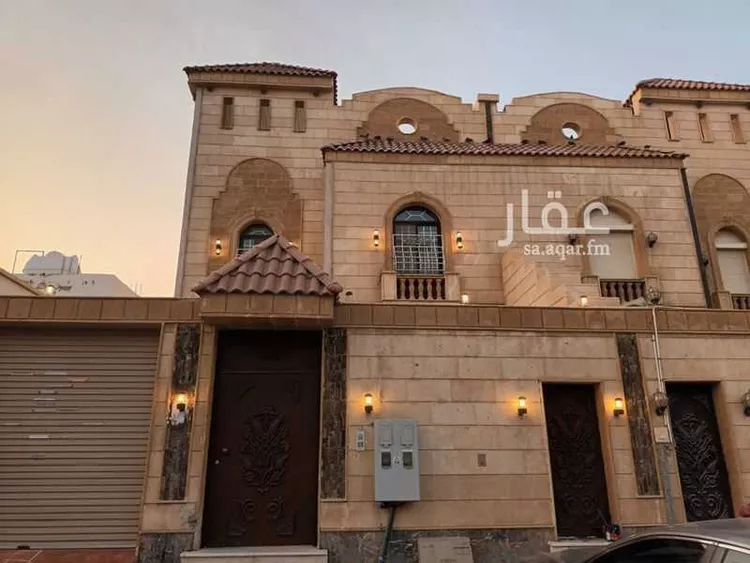 فيلا للإيجار في شارع عبد الرحمن بخش, حي طيبة, مدينة جدة, منطقة مكة المكرمة