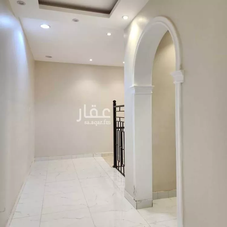فيلا للبيع في شارع زيد بن مربع الانصاري, حي الخضراء, مدينة المدينه المنوره, منطقة المدينة المنورة صورة 2