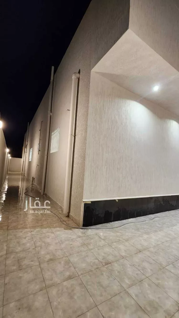 دور للبيع في شارع مالك ابن زمعة, حي الرانوناء, مدينة المدينه المنوره, منطقة المدينة المنورة صورة 4