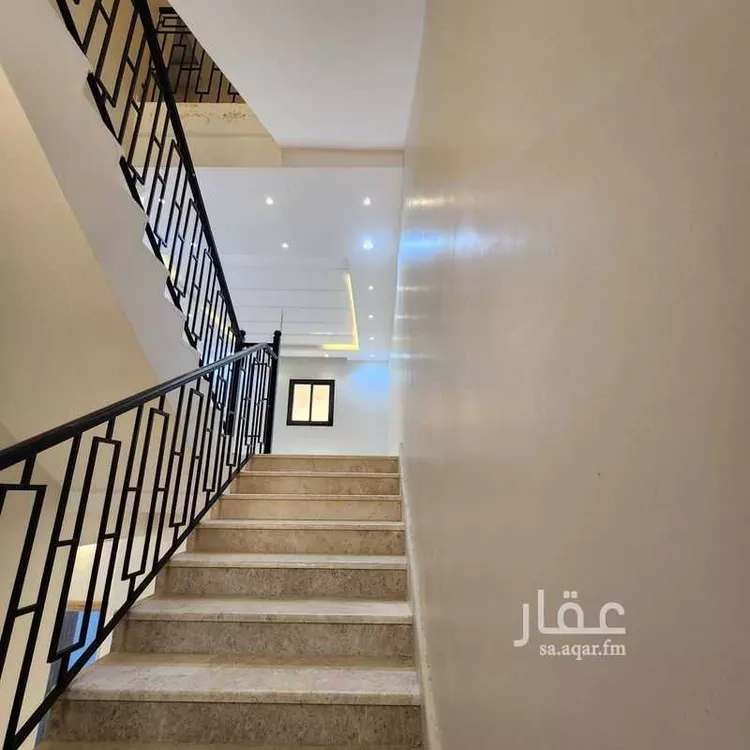فيلا للبيع في شارع زيد بن مربع الانصاري, حي الخضراء, مدينة المدينه المنوره, منطقة المدينة المنورة صورة 5
