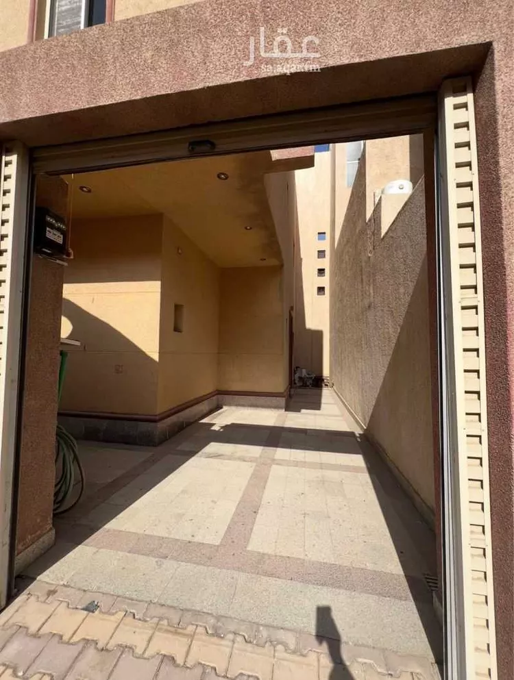 فيلا للإيجار في شارع المقدام, حي الرحمانية, مدينة الرياض, منطقة الرياض صورة 3