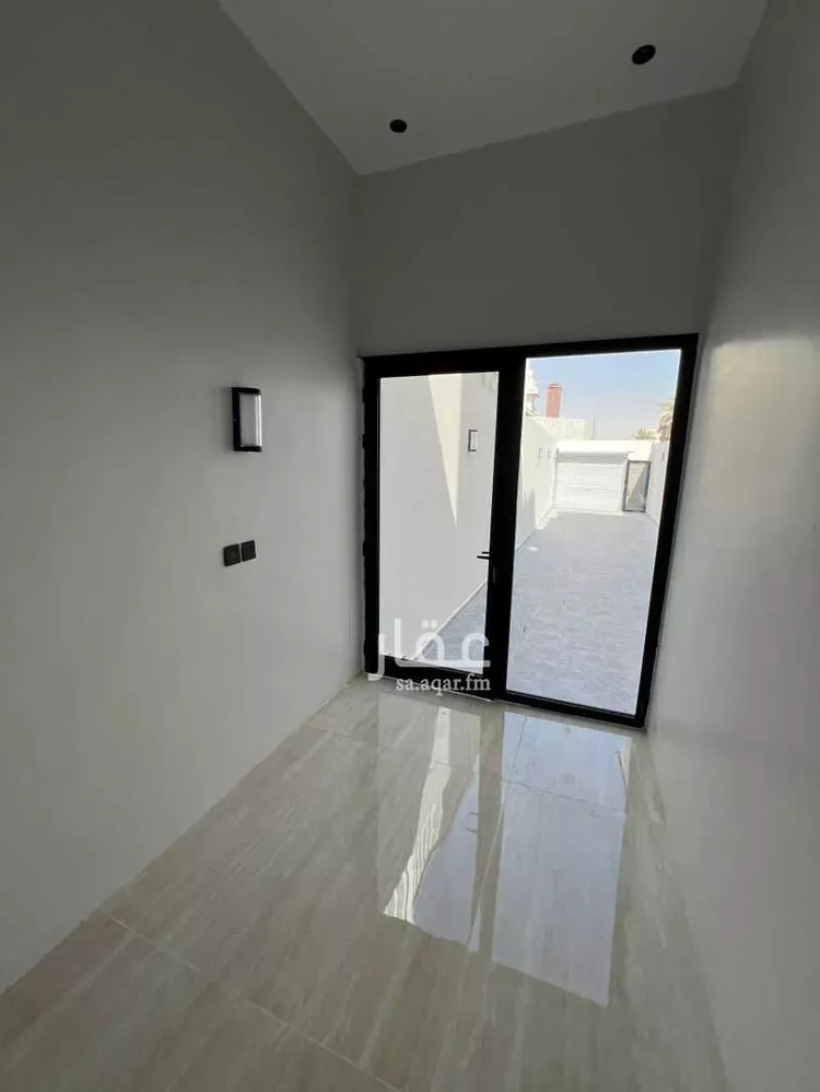 دور للإيجار في شارع عبدالقادر الجزائري, حي الملك فهد, مدينة الرياض, منطقة الرياض صورة 3