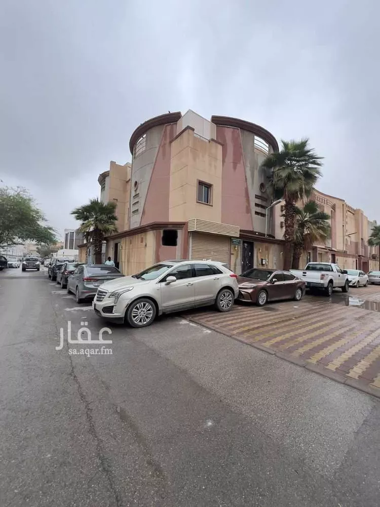 فيلا للإيجار في شارع المقدام, حي الرحمانية, مدينة الرياض, منطقة الرياض