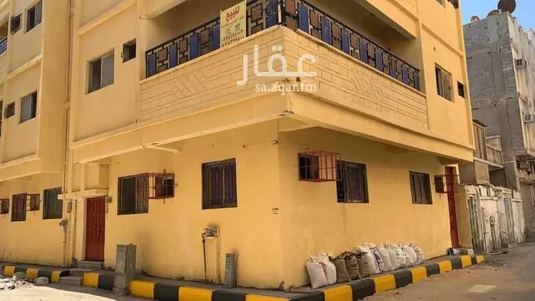 عمارة للبيع في شارع حكيم بن حزام, حي العدامة, مدينة الدمام, المنطقة الشرقية صورة 2