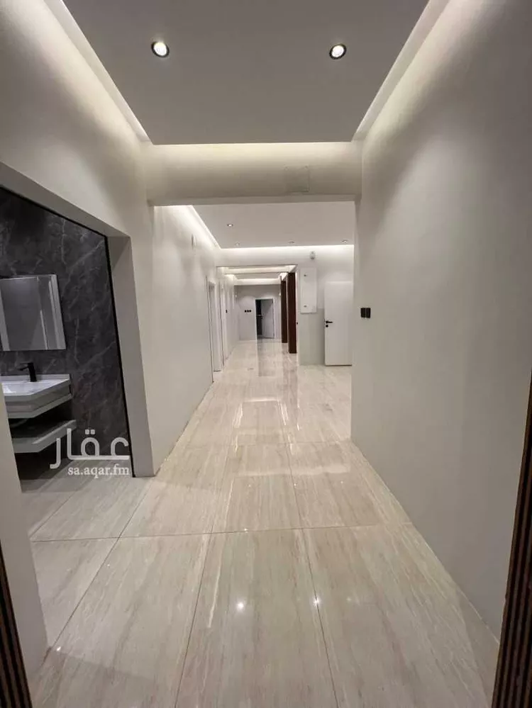 دور للإيجار في شارع عبدالقادر الجزائري, حي الملك فهد, مدينة الرياض, منطقة الرياض صورة 3