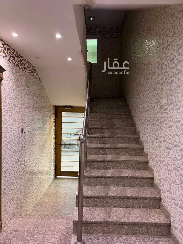 عمارة للبيع في شارع القدير, حي الضباط, مدينة الرياض, منطقة الرياض صورة 5