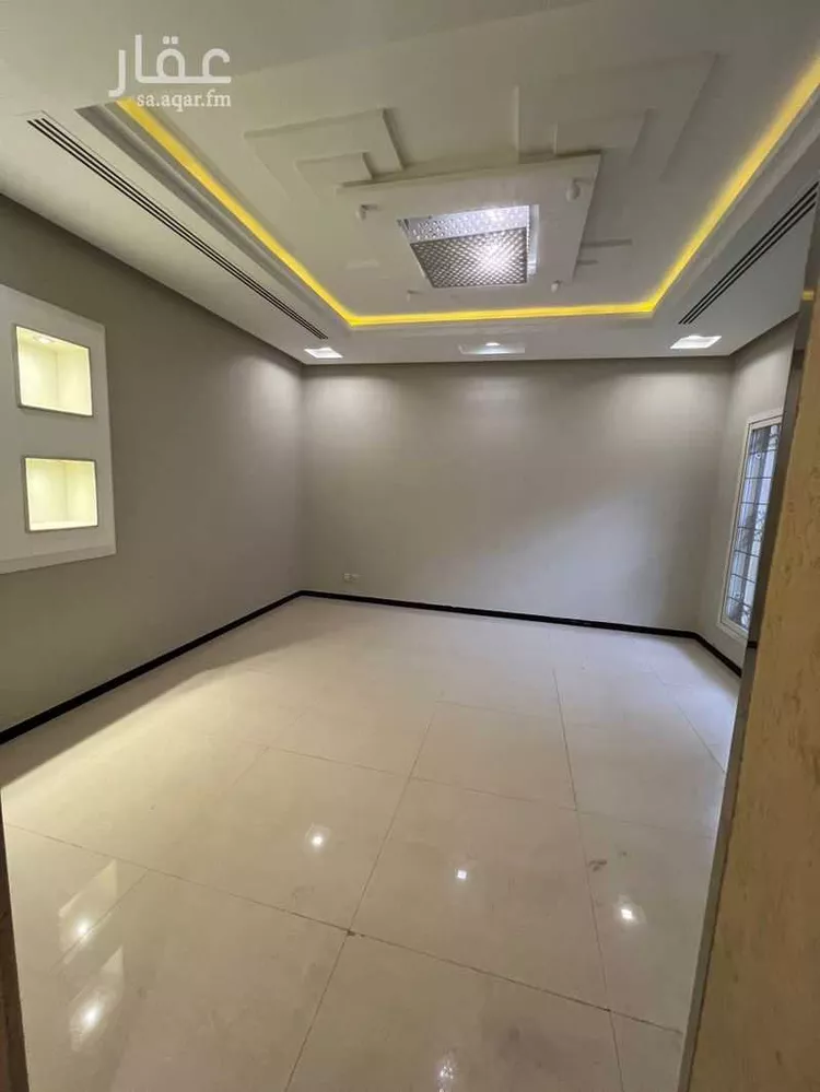 فيلا للإيجار في شارع المقدام, حي الرحمانية, مدينة الرياض, منطقة الرياض صورة 4