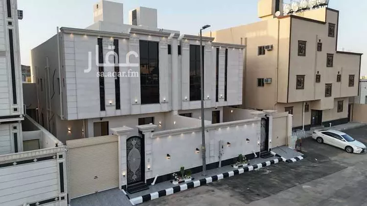 فيلا للبيع في شارع محمد الكوفي, حي الواسط, مدينة امارة منطقة مكة المكرمة - الطائف, منطقة مكة المكرمة