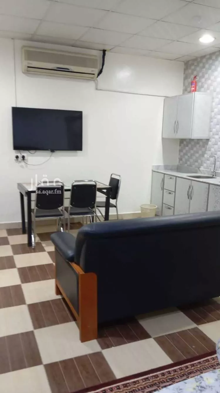Room for Rent in Riyadh Al Malaz 10