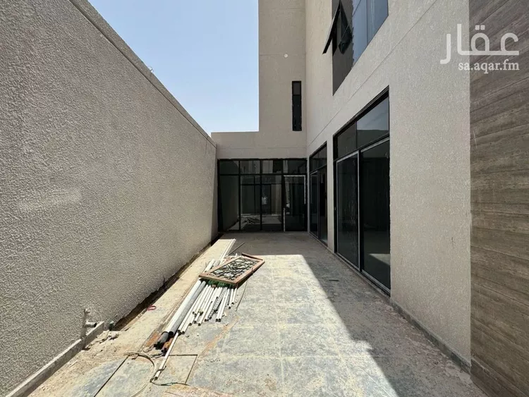 فيلا للبيع في شارع المجاردة, حي المعيزيلة, مدينة الرياض, منطقة الرياض صورة 2