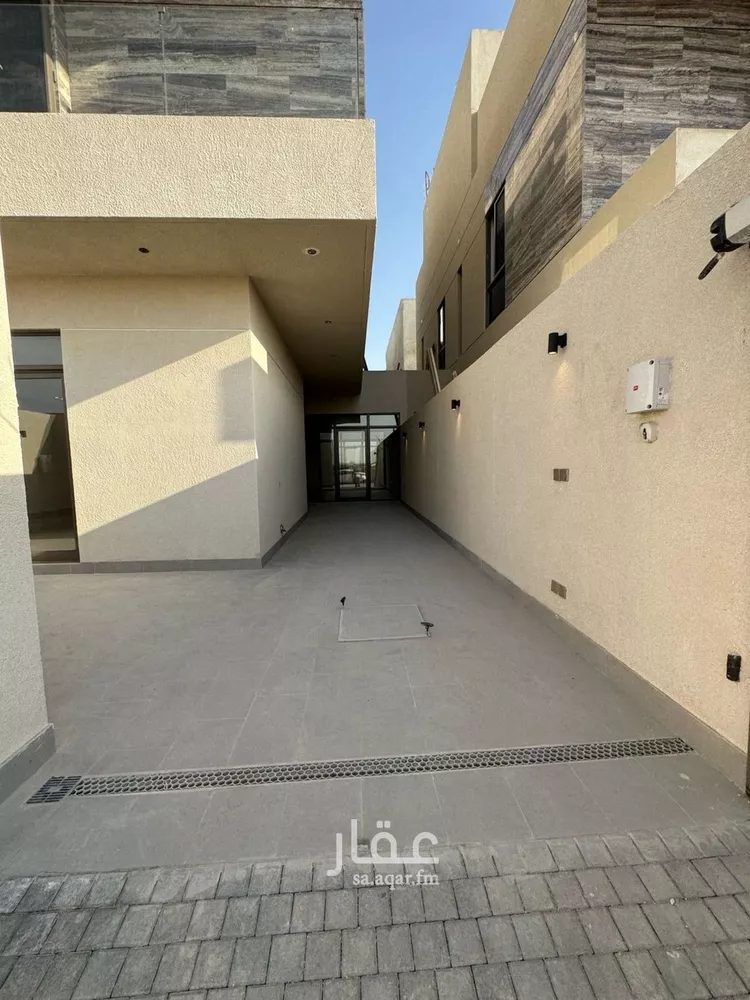 فيلا للبيع في شارع علي البجادي, حي الرمال, مدينة الرياض, منطقة الرياض صورة 3