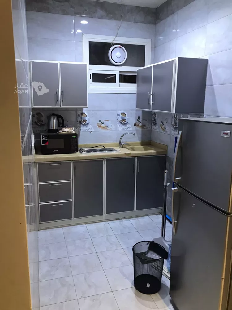 عمارة للإيجار في شارع راجيه, حي اليرموك, مدينة الرياض, منطقة الرياض 11