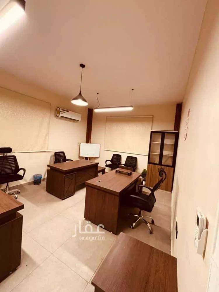 مكتب تجاري للإيجار في شارع حفصة بنت عمر, حي الروضة, مدينة الرياض, منطقة الرياض 6