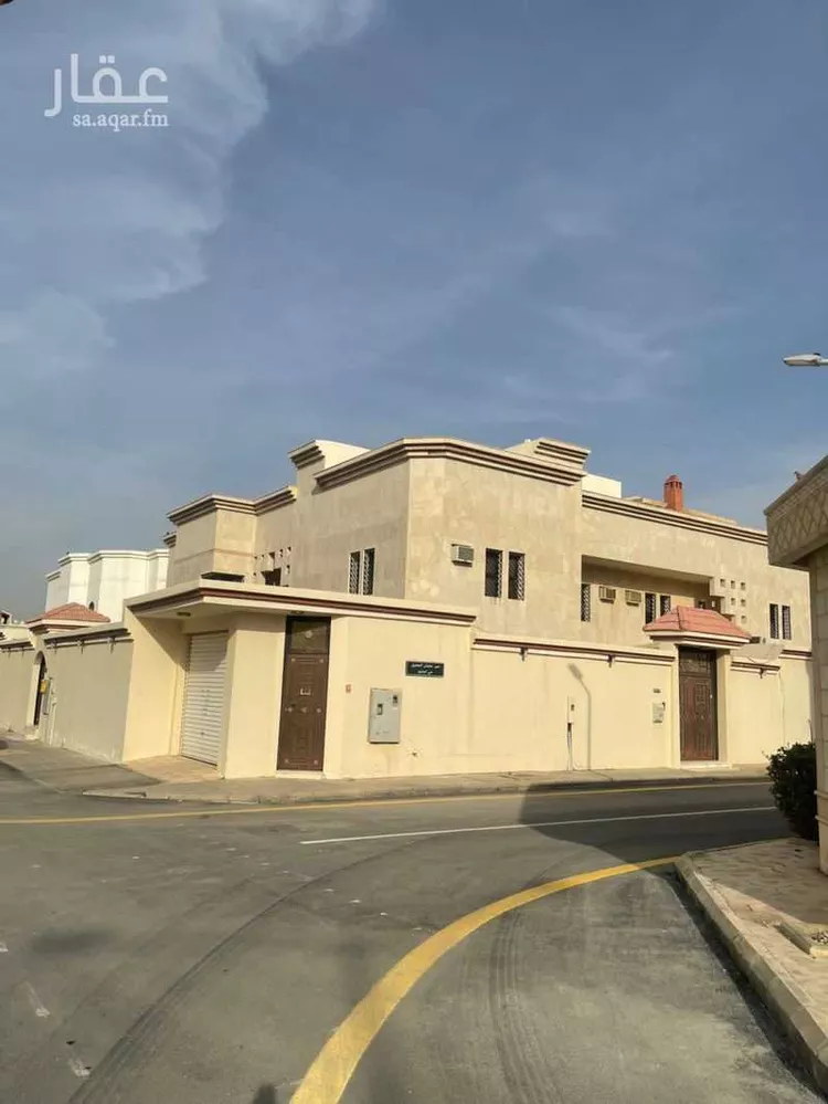 فيلا للبيع في شارع حضرموت ، حي الخليج ، الرياض ، منطقة الرياض
