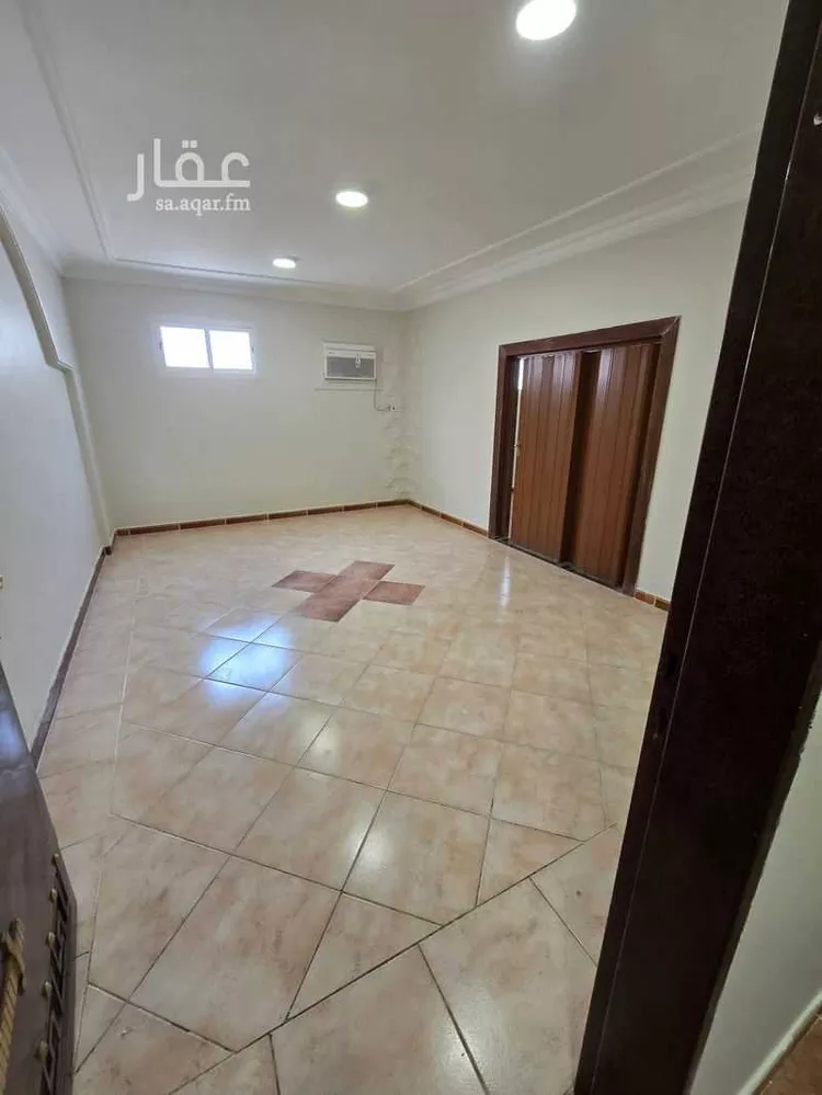 شقة للإيجار في شارع الامير مقرن بن عبدالعزيز, حي المرسلات, مدينة الرياض, منطقة الرياض صورة 4