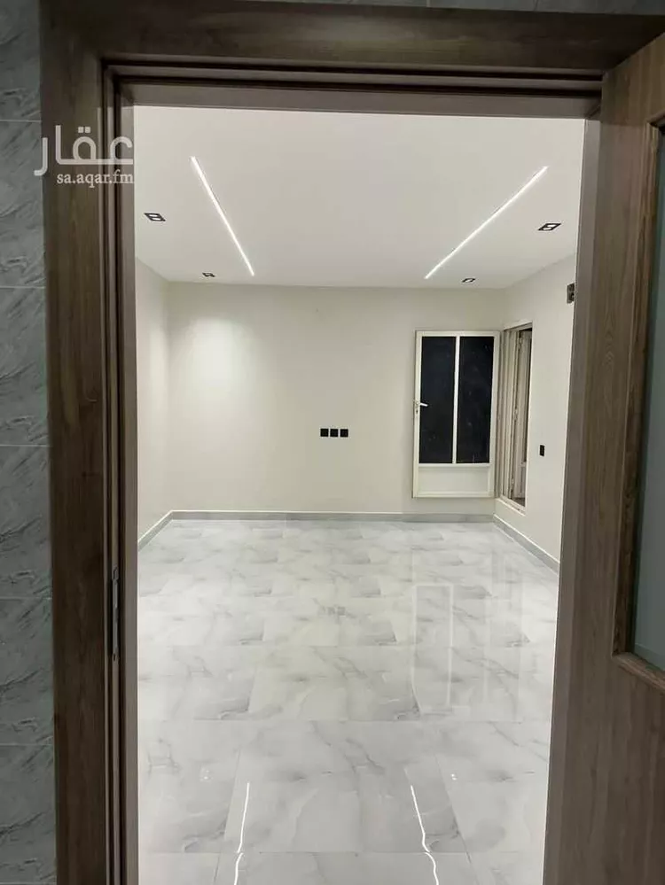 شقة للبيع في شارع الشعاع, حي شبرا, مدينة الرياض, منطقة الرياض صورة 2