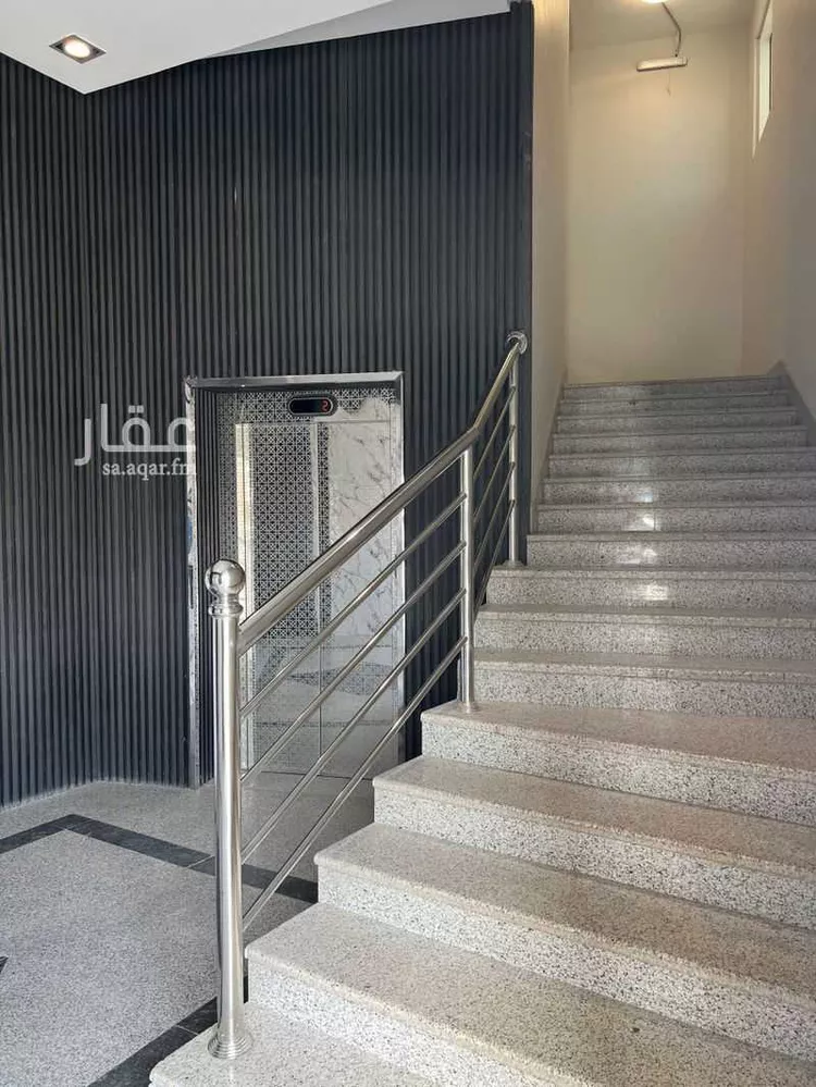 مكتب تجاري للإيجار في شارع طريق الملك فهد, حي المربع, مدينة الرياض, منطقة الرياض صورة 2