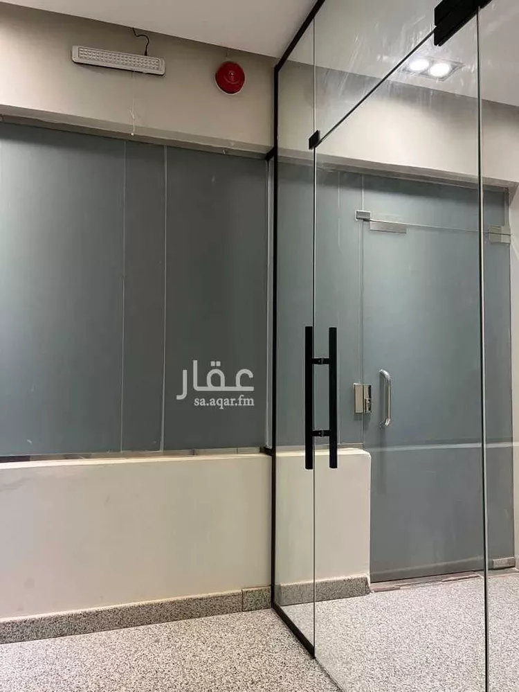 مكتب تجاري للإيجار في شارع طريق الملك فهد, حي المربع, مدينة الرياض, منطقة الرياض صورة 4