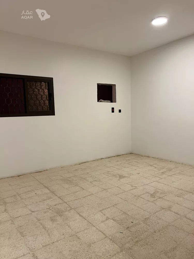 Villa for Rent in Riyadh Al Uraija Al Gharbiyah