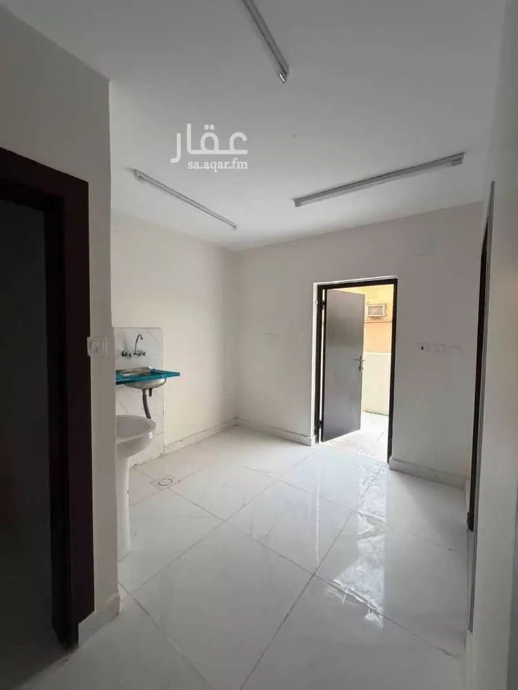 Villa for Sale in Riyadh Umm Al Hamam Al Sharqi صورة 3