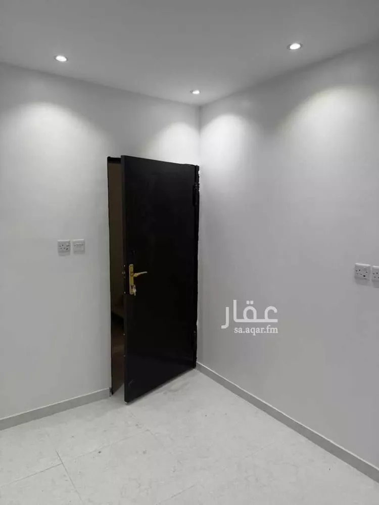 عمارة للبيع في شارع سليمان الطبراني, حي أم الحمام الغربي, مدينة الرياض, منطقة الرياض 6