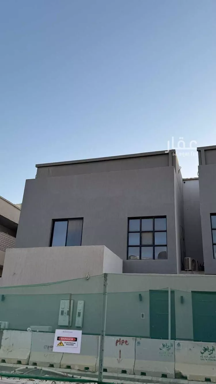 عمارة للبيع في شارع عبدالله بن معمر, حي أم الحمام الغربي, مدينة الرياض, منطقة الرياض صورة 3