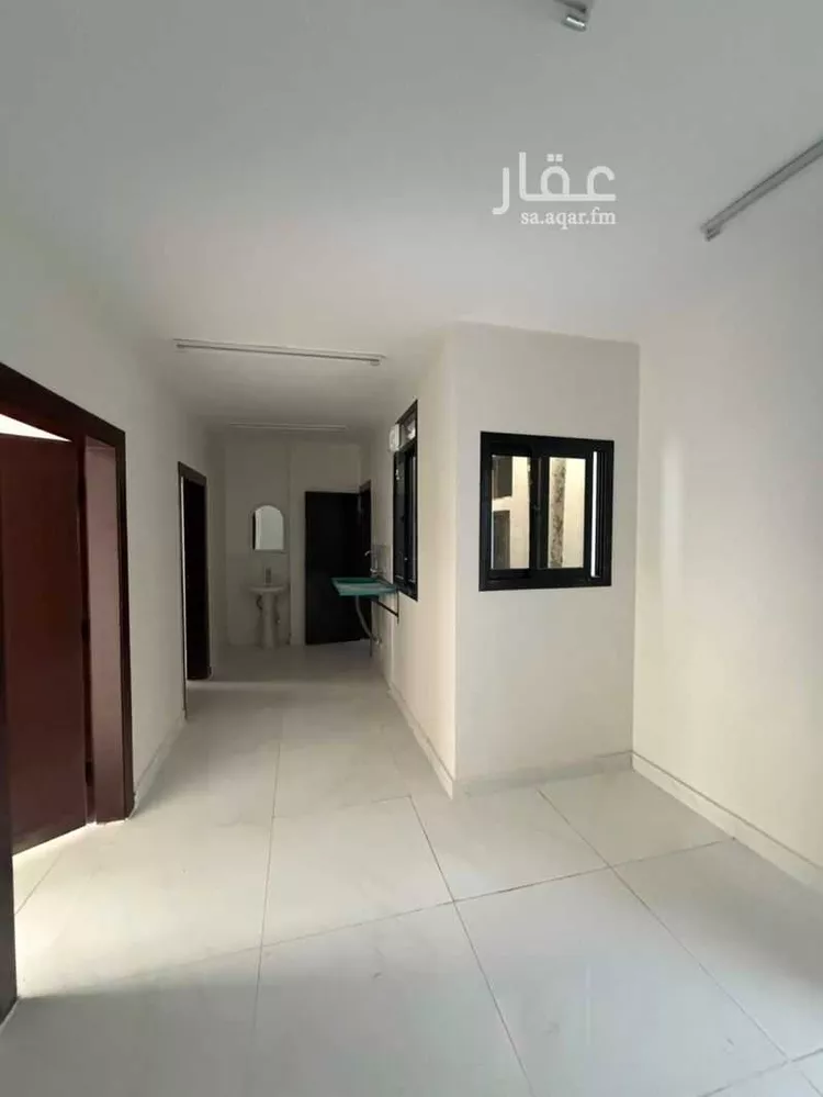 عمارة للإيجار في شارع شجاع بن مفرج, حي أم الحمام الشرقي, مدينة الرياض, منطقة الرياض 7