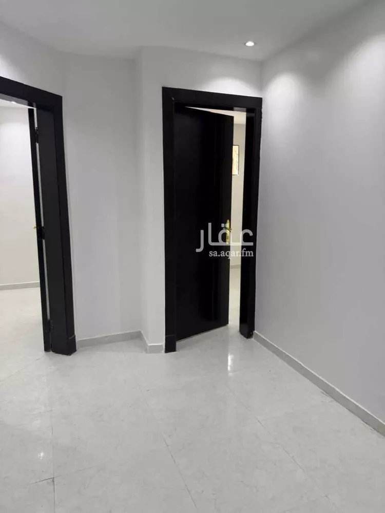 فيلا للبيع في شارع سليمان الطبراني, حي أم الحمام الغربي, مدينة الرياض, منطقة الرياض صورة 5