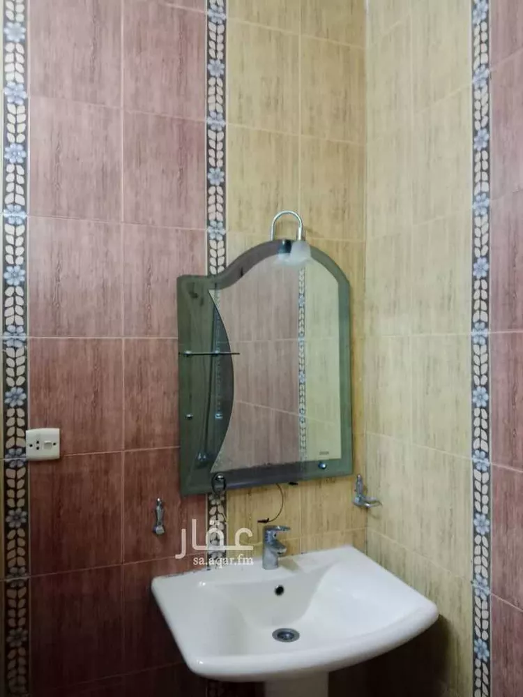 عمارة للإيجار في شارع ربيعه بن عوف رضي الله عنه, حي الصفاء, مدينة مكه المكرمه, منطقة مكة المكرمة