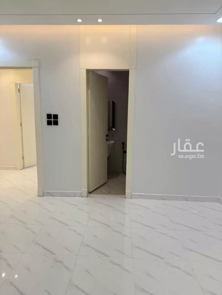 شقة للإيجار في شارع عقبة بن عثمان بن خلدة, حي العوالي, مدينة الرياض, منطقة الرياض صورة 2