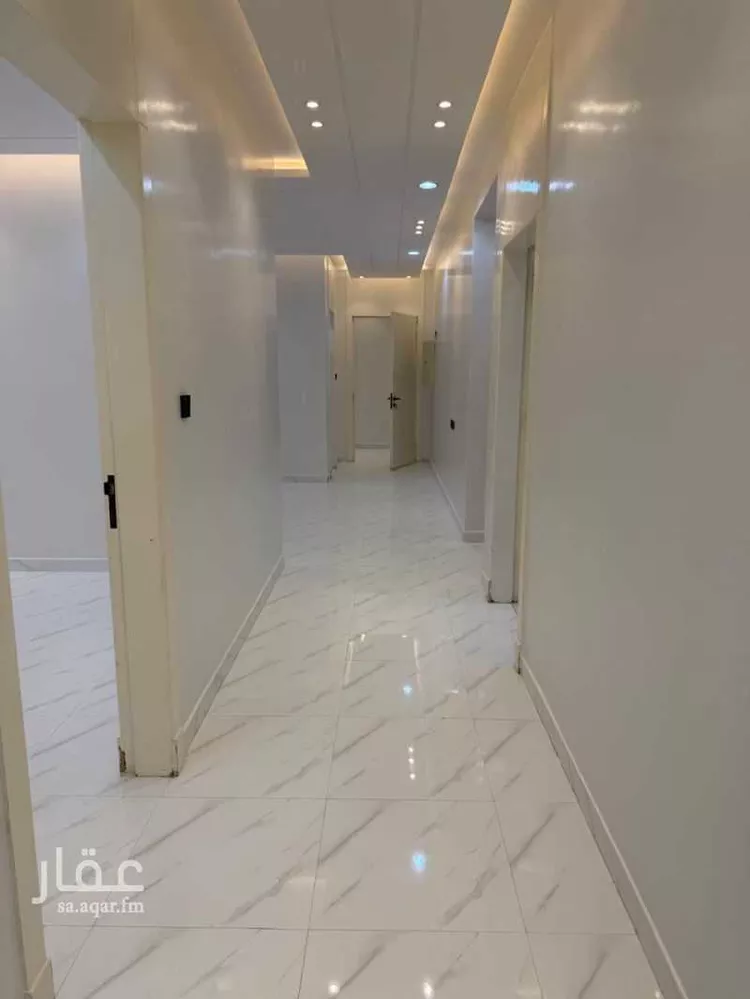 شقة للإيجار في شارع عقبة بن عثمان بن خلدة, حي العوالي, مدينة الرياض, منطقة الرياض 1 صورة