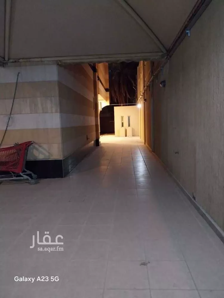 فيلا للإيجار في شارع احمد المرادي, حي الملك سلمان, مدينة الرياض, منطقة الرياض 17
