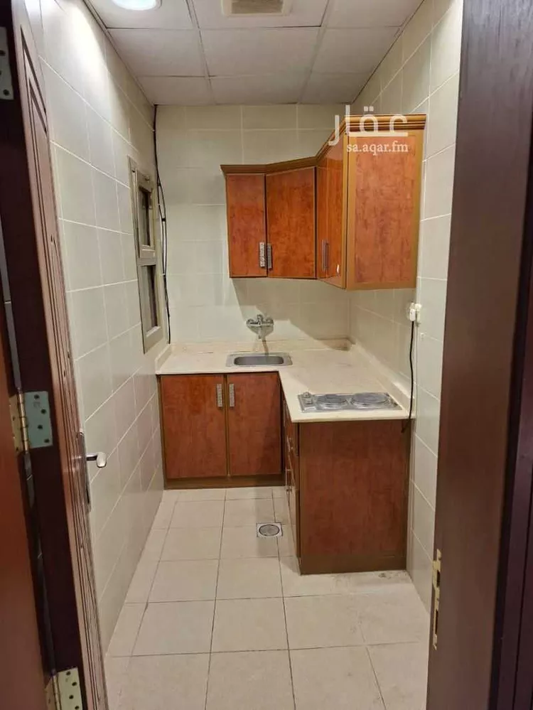 مكتب تجاري للإيجار في شارع الرصيفة, حي الملقا, مدينة الرياض, منطقة الرياض صورة 2