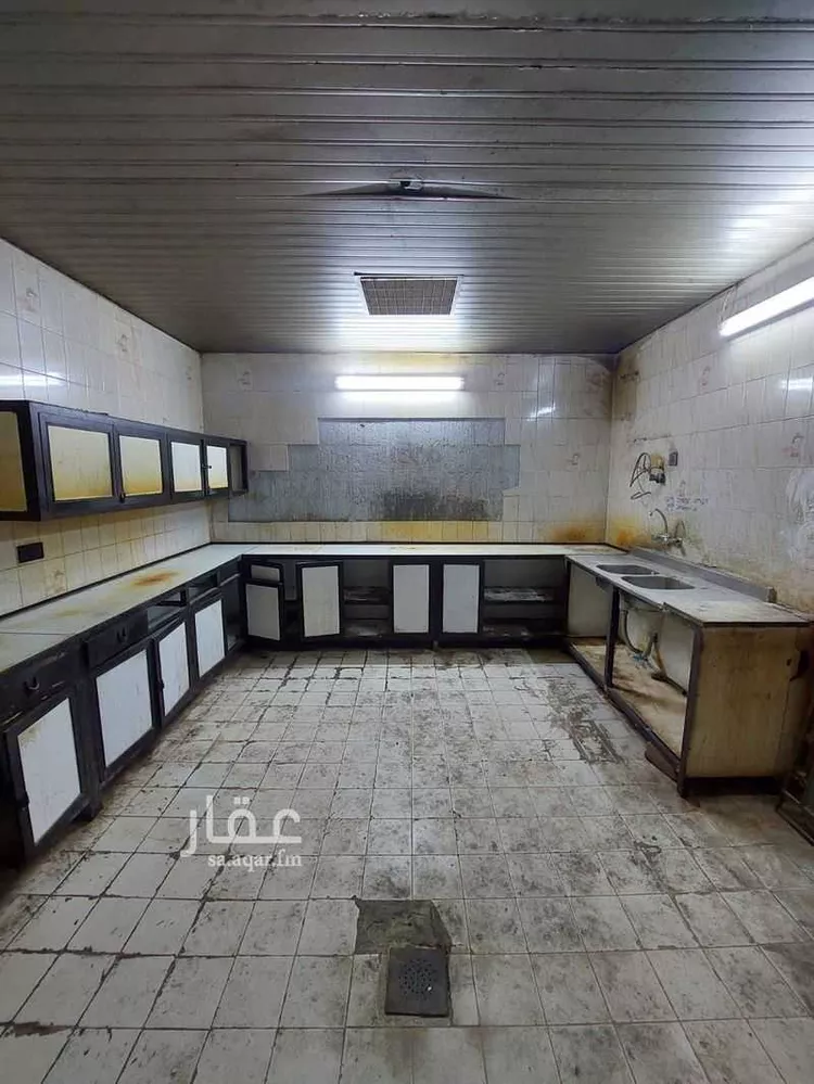 Building for Rent in Riyadh Al Uraija Al Gharbiyah صورة 3