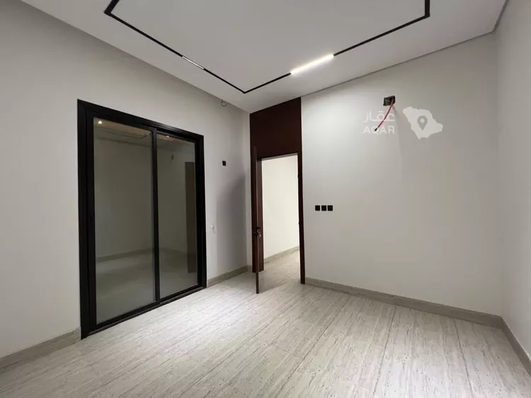 دور للبيع في شارع ابن سبرة, حي العوالي, مدينة الرياض, منطقة الرياض 11