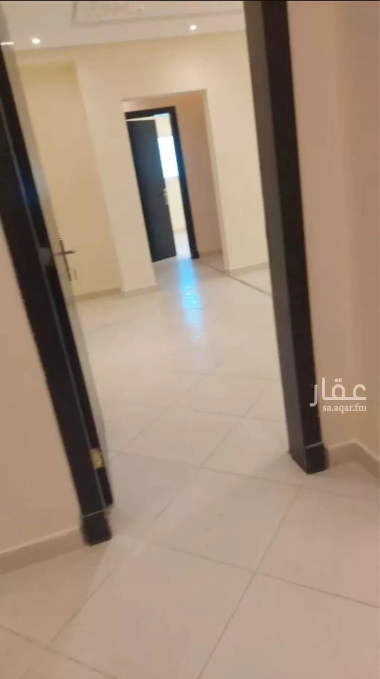 شقة للإيجار في شارع الامير فيصل بن عبدالله بن عبدالرحمن, حي حطين, مدينة الرياض, منطقة الرياض صورة 2