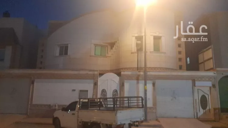 فيلا للإيجار في شارع الحريق, حي الملقا, مدينة الرياض, منطقة الرياض صورة 3