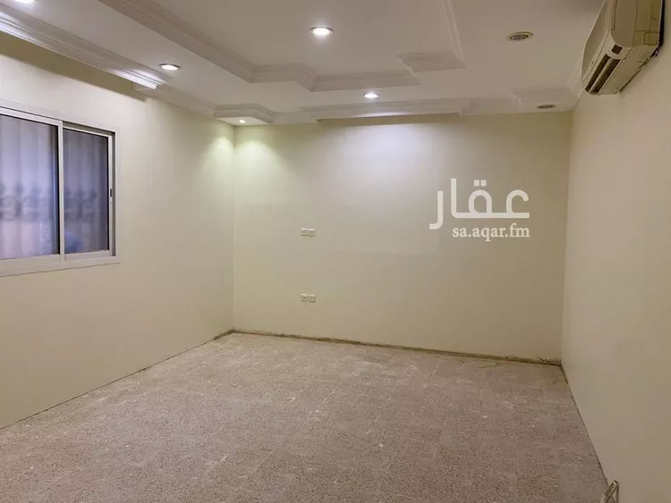 فيلا للبيع في شارع أبي بكر الكرخي, حي التعاون, مدينة الرياض, منطقة الرياض 7
