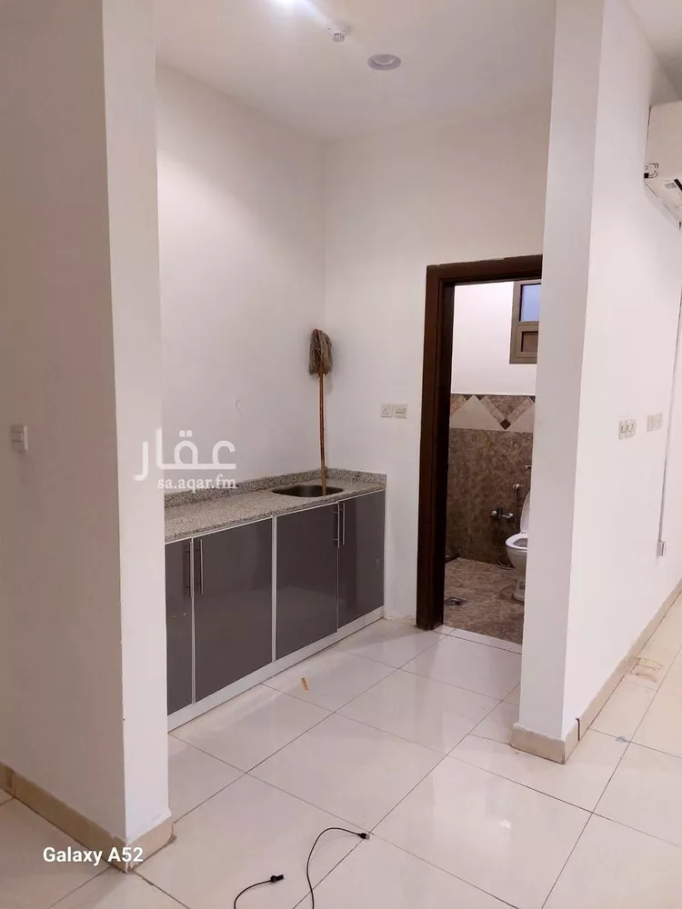Commercial Office for Rent in Riyadh Al Arid صورة 3