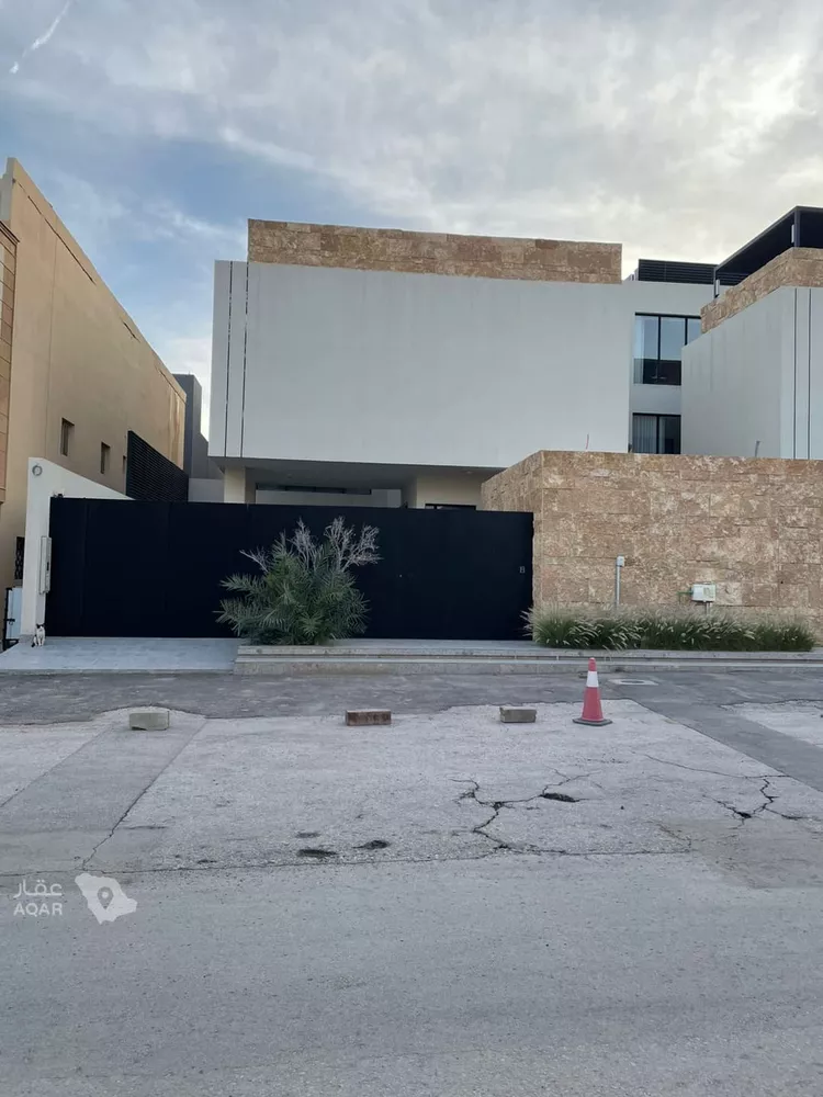 فيلا للإيجار في شارع رقم 235, حي الملقا, مدينة الرياض, منطقة الرياض صورة 3