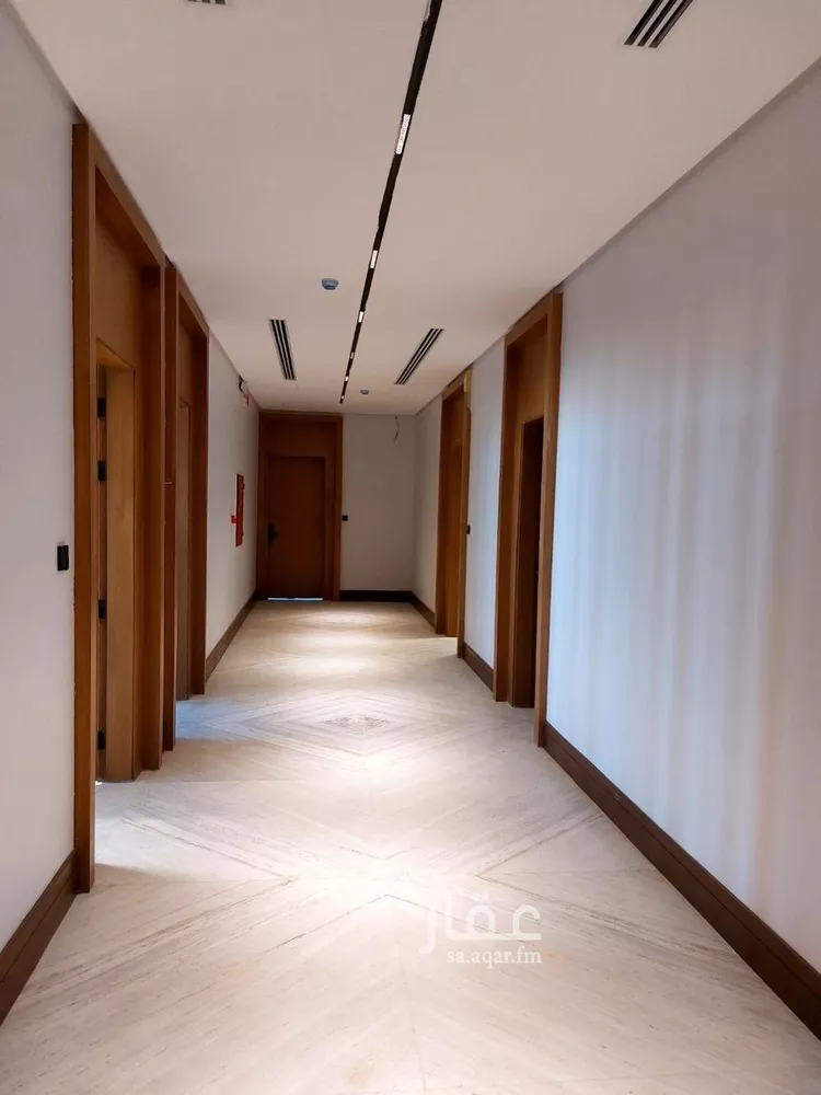 عمارة للإيجار في شارع الامير فيصل بن بندر بن عبدالعزيز, حي النرجس, مدينة الرياض, منطقة الرياض 19