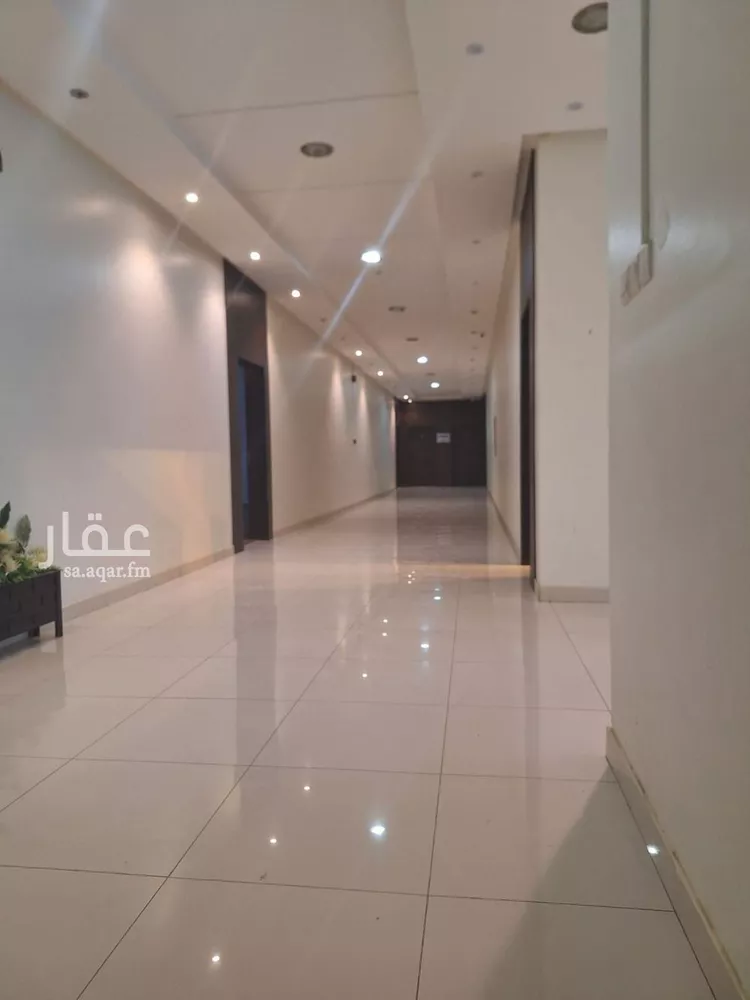 مكتب تجاري للإيجار في شارع انس بن مالك, حي الياسمين, مدينة الرياض, منطقة الرياض صورة 3