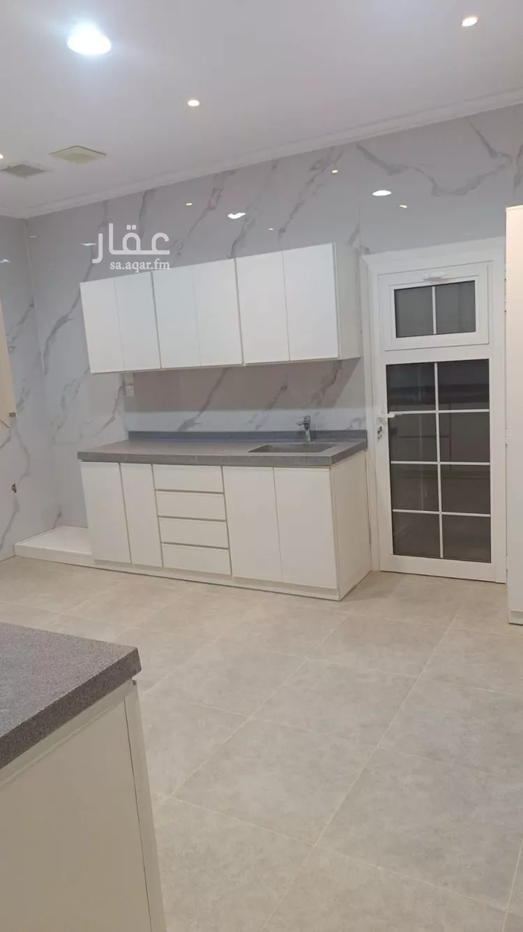 فيلا للإيجار في شارع الحريق, حي الملقا, مدينة الرياض, منطقة الرياض 12