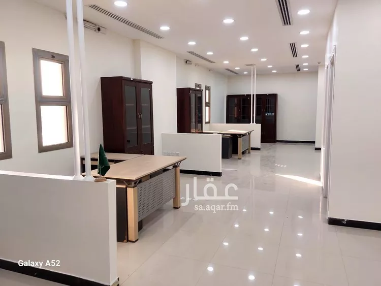 مكتب تجاري للإيجار في شارع الامير سعود ابن عبدالله ابن جلوي, حي العارض, مدينة الرياض, منطقة الرياض 11