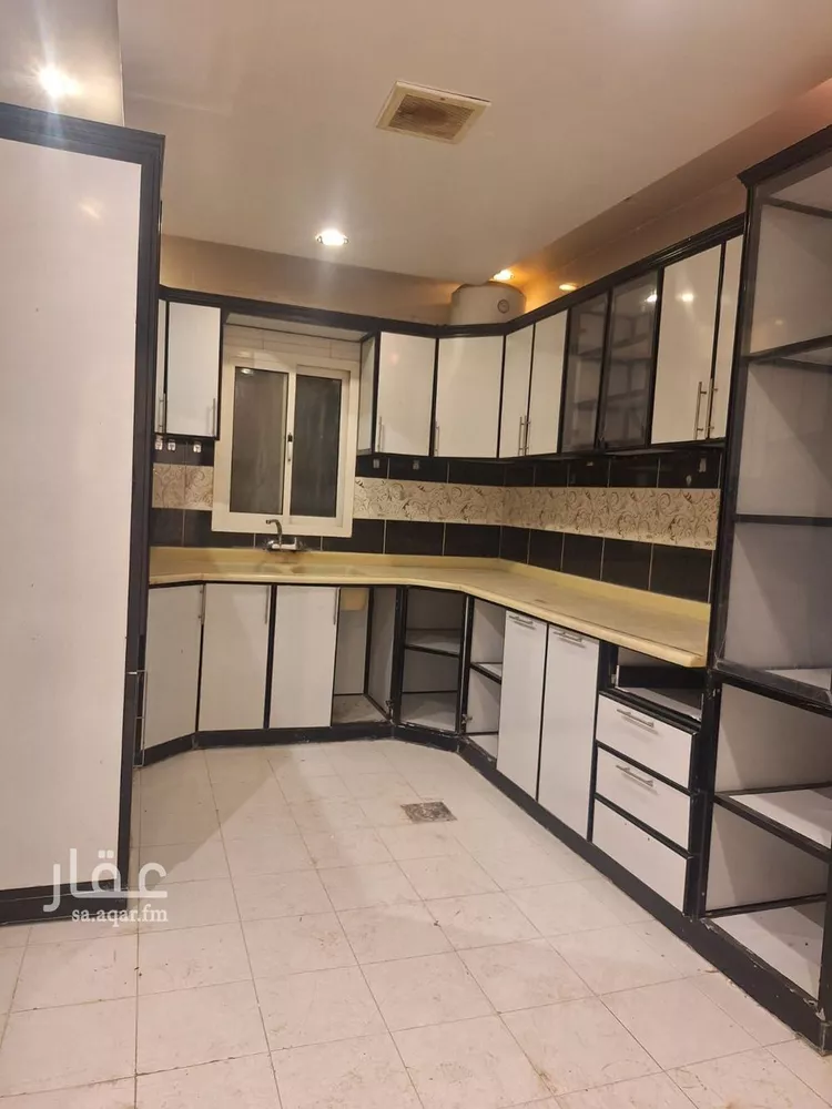 شقة للإيجار في شارع رقم 235, حي الملقا, مدينة الرياض, منطقة الرياض 11
