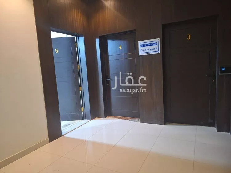 مكتب تجاري للإيجار في شارع انس بن مالك, حي الياسمين, مدينة الرياض, منطقة الرياض صورة 4