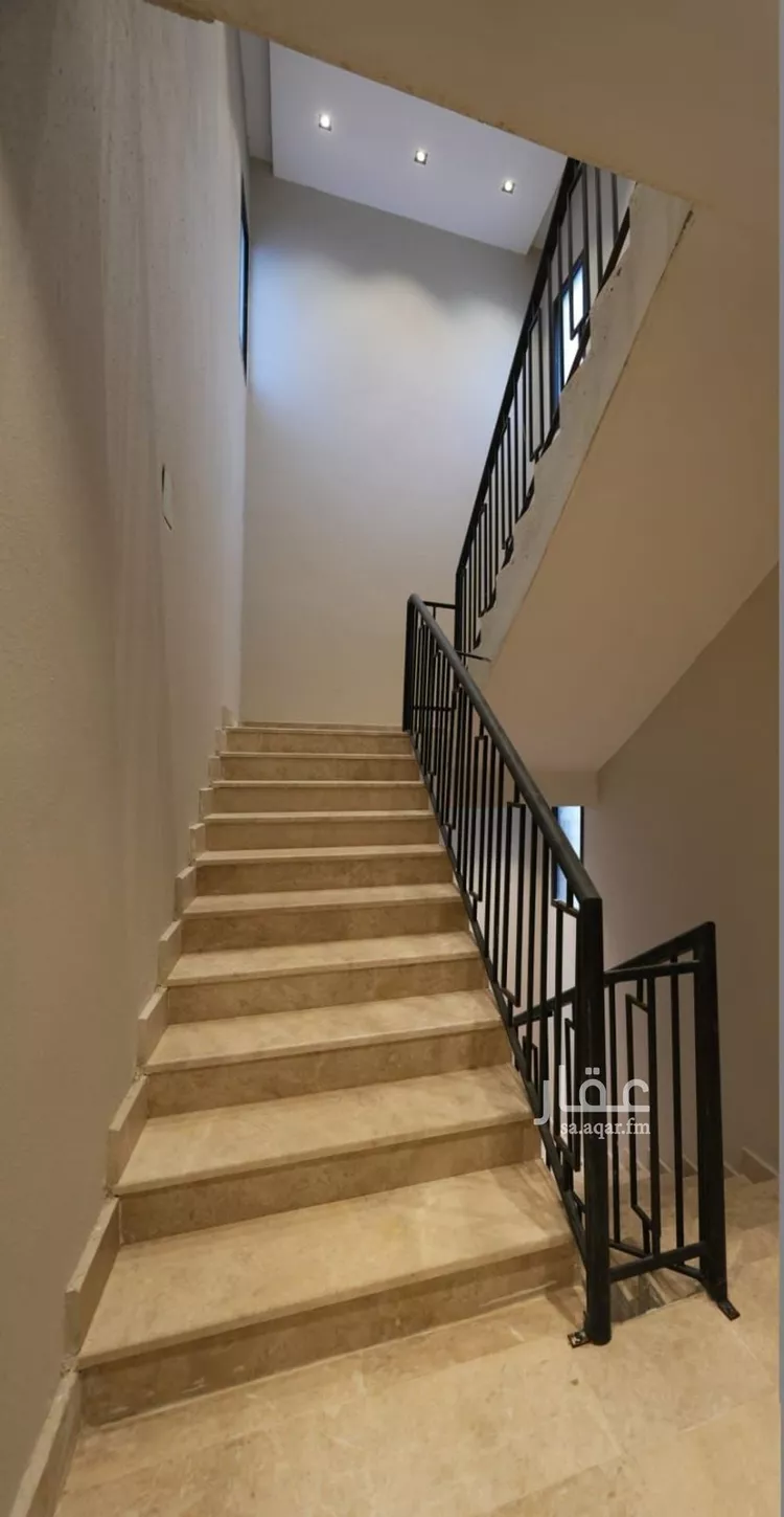 دور للبيع في شارع رقم 134, حي الجنادرية, مدينة الرياض, منطقة الرياض 11