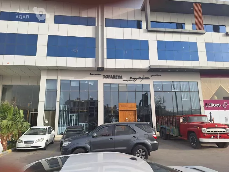 Shop for Rent in Riyadh Al Malqa 4