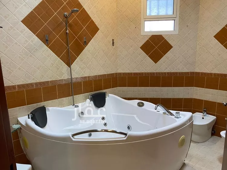 فيلا للبيع في شارع أبي بكر الكرخي, حي التعاون, مدينة الرياض, منطقة الرياض صورة 4