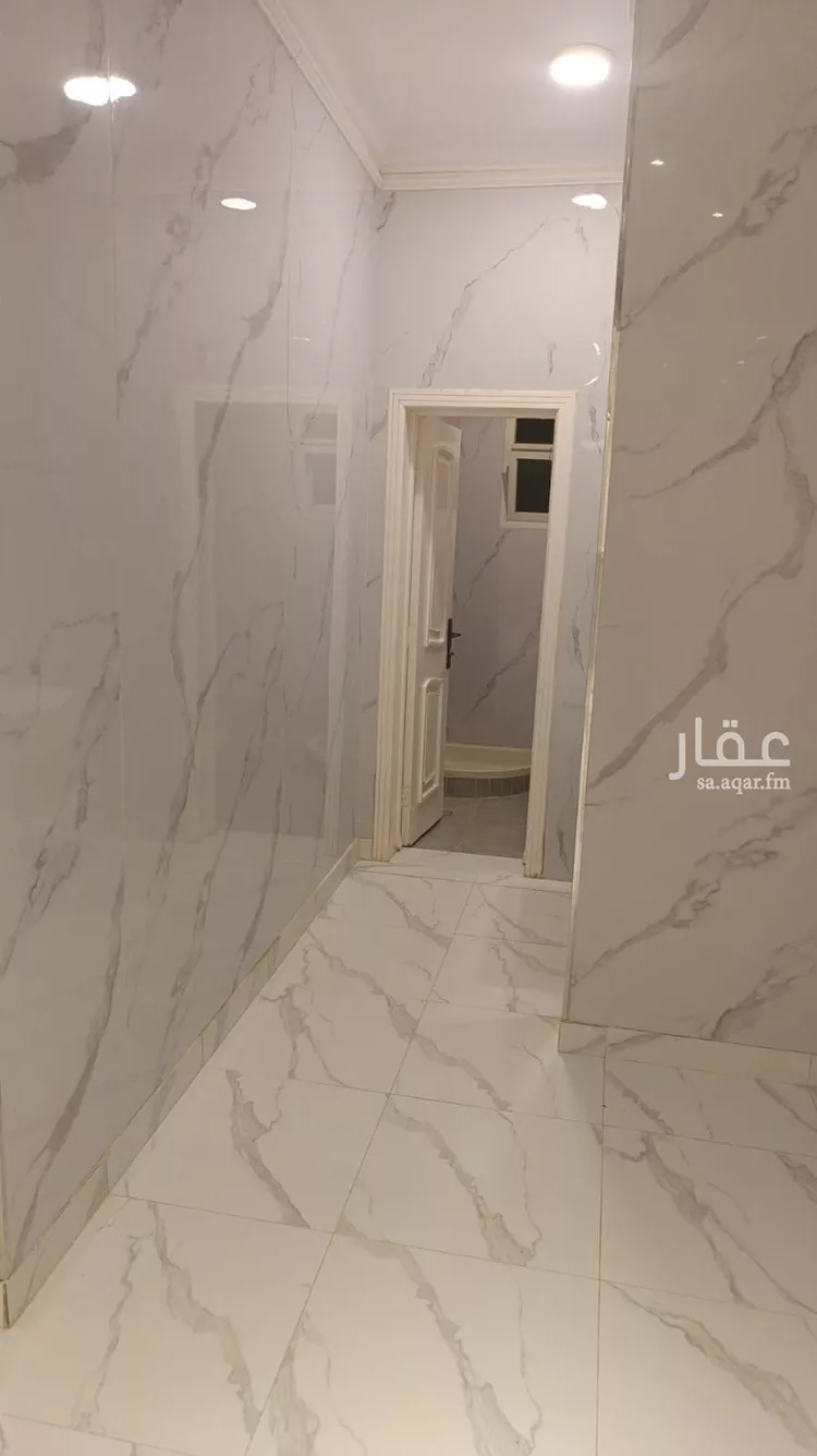 فيلا للإيجار في شارع الحريق, حي الملقا, مدينة الرياض, منطقة الرياض 7